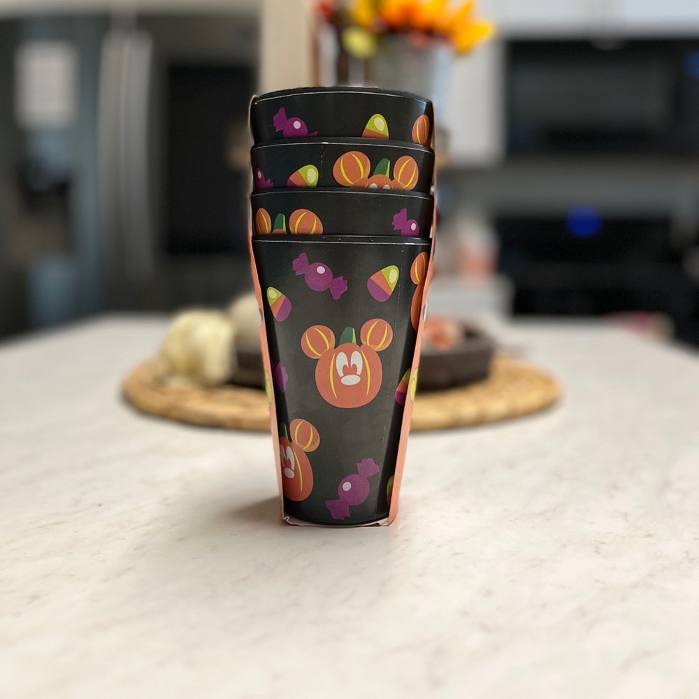 4 pack of Mickey Mouse Halloween Cups